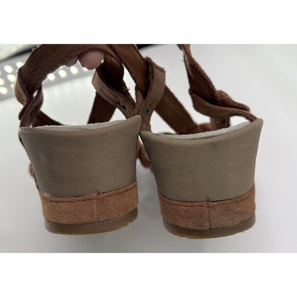 Merrell Women’s "Tortoise Shell" Leather Slight Wedge Slingback Sandal Sz 9/40 - Picture 9 of 13